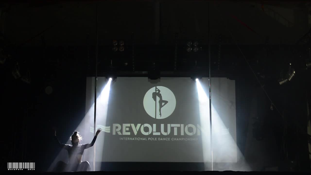REVOLUTION 2016  Mihaylovskaya Anastasia (EXOTIC POLE DANCE SHOW), Russia